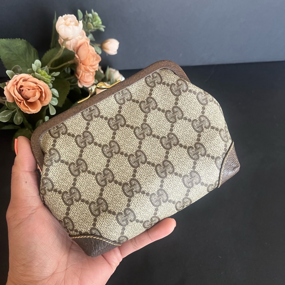 Gucci Kiss Lock Pouch